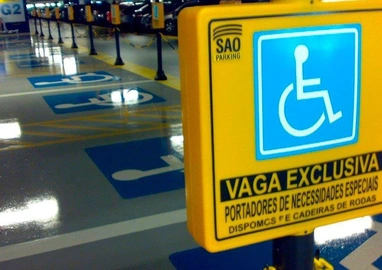Sinalização de Estacionamento para Deficiente