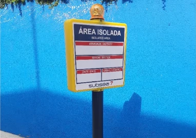 Max Pedestal Personalizado Piscante
